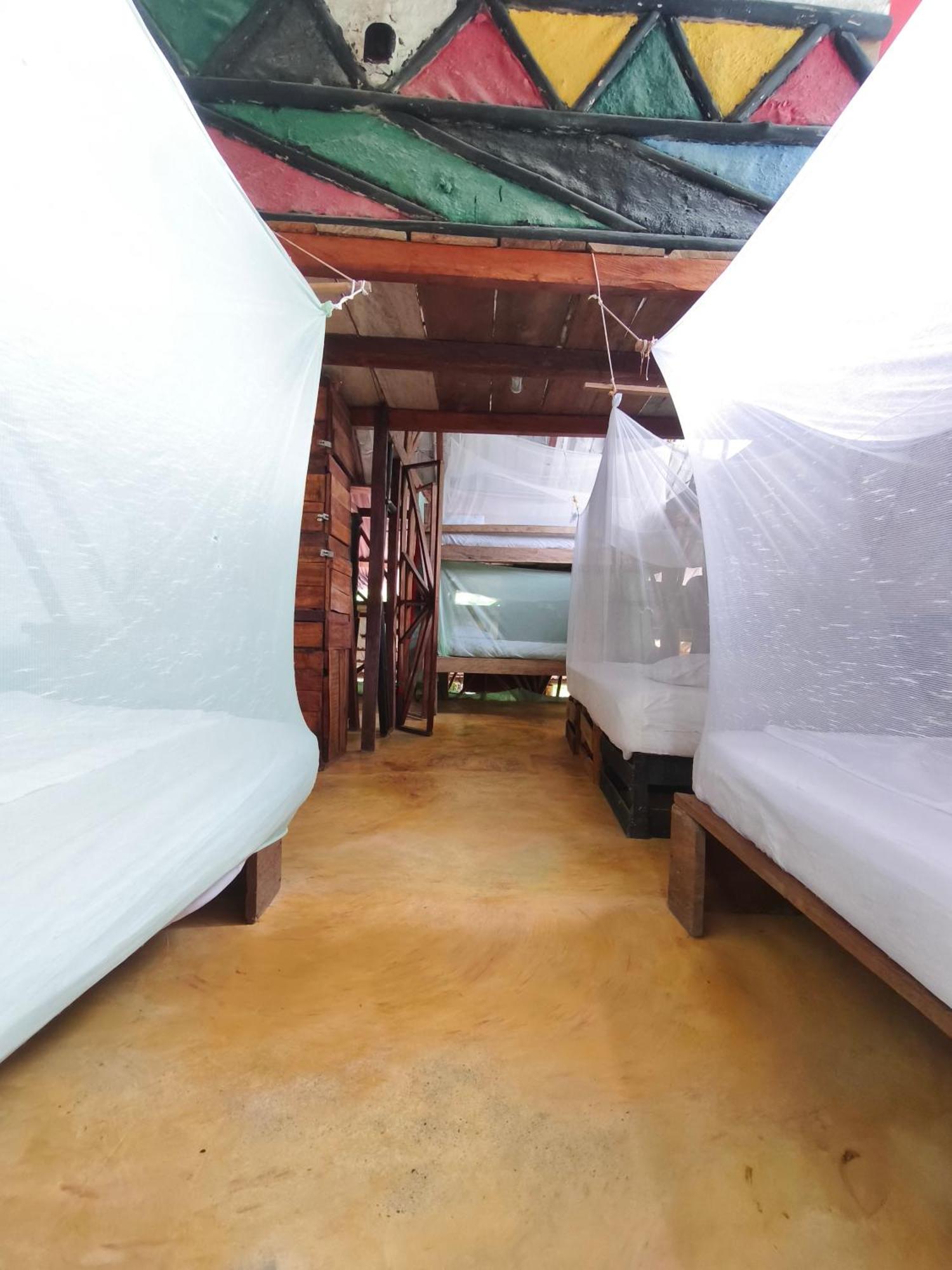 Reciclarte Galeria Hostal Capurganá Habitación foto